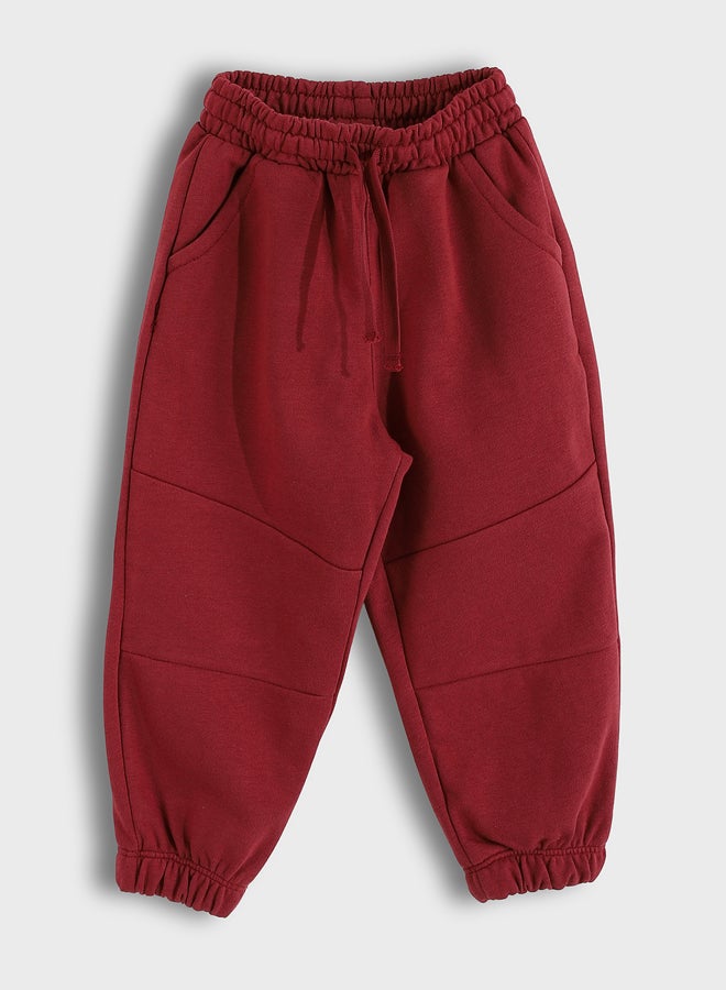 ال سي وايكيكي طقم أولادي مكوّن من سويتر مطبوع بياقة دائرية وبنطال رياضي - Image 3