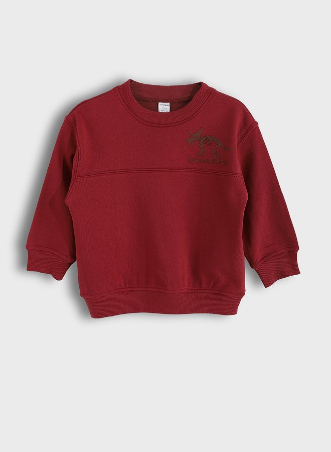 ال سي وايكيكي طقم أولادي مكوّن من سويتر مطبوع بياقة دائرية وبنطال رياضي - Image 2