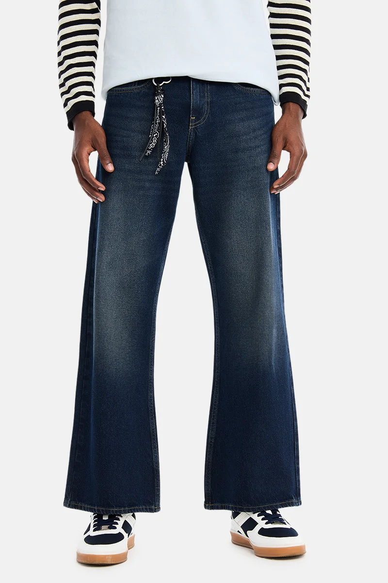 سنيتش Dark Blue Solid Flared Fit Casual Jeans