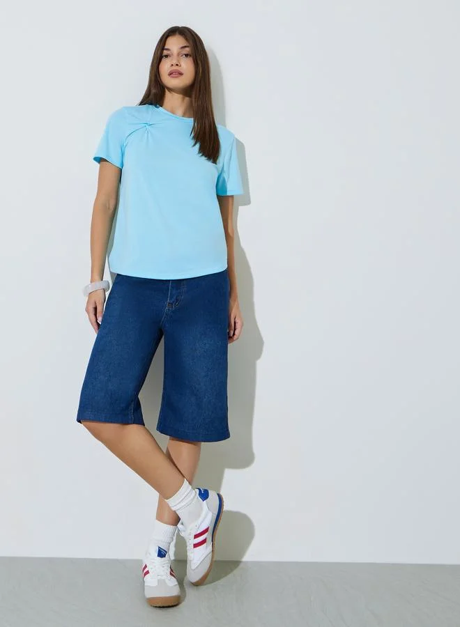ستايلي Blue Twisted Knot Detail Regular Fit T-Shirt