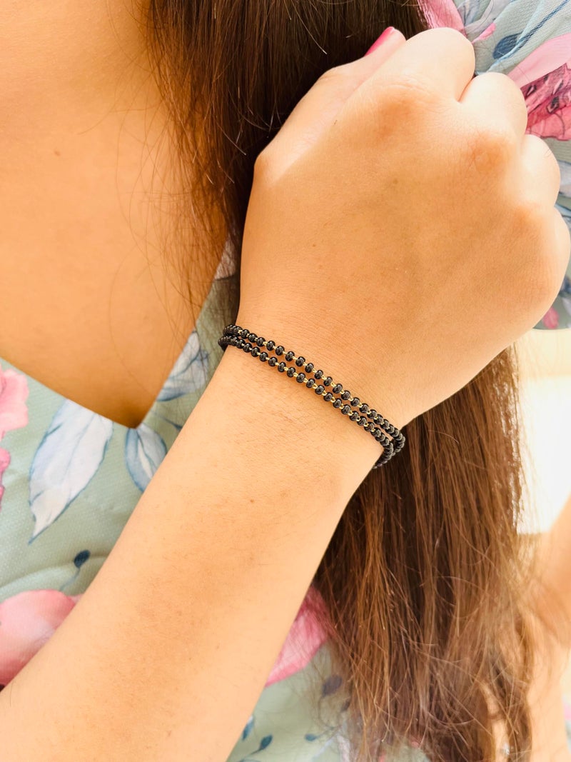 JHB Gold Plated And Black Bead Hand Mangalsutra Bracelet For Women - Image 4