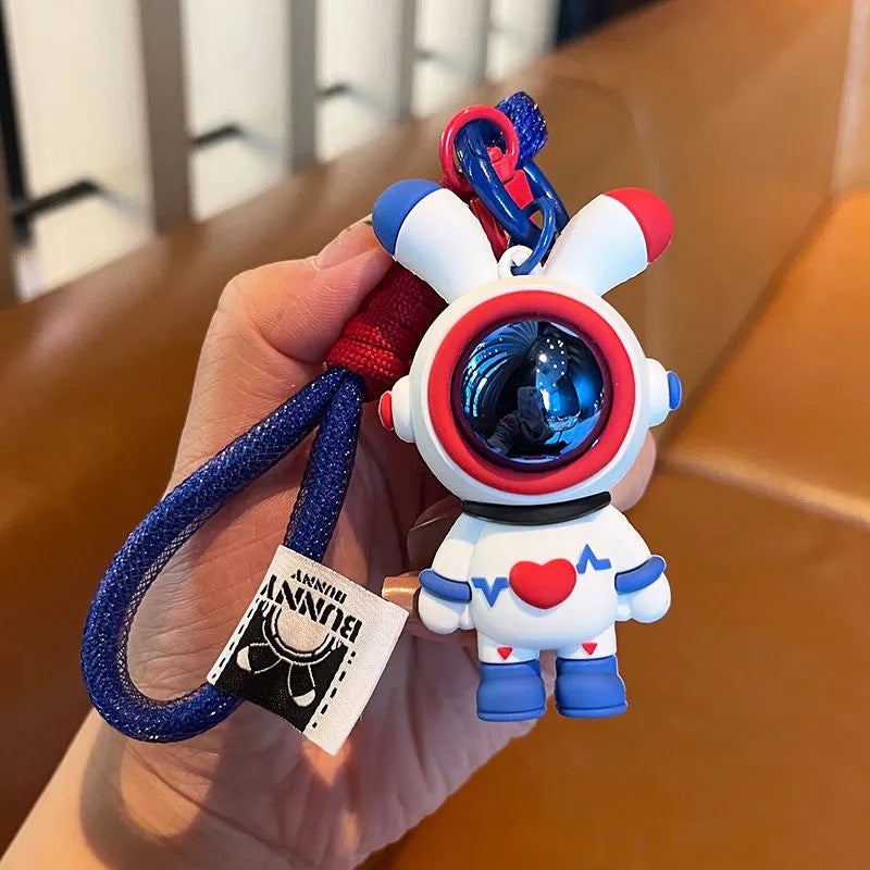 New Couple Lightning Bear Keychain Bag Astronaut Car Silicone Key Chain Spaceman Pendant Gift - Image 1
