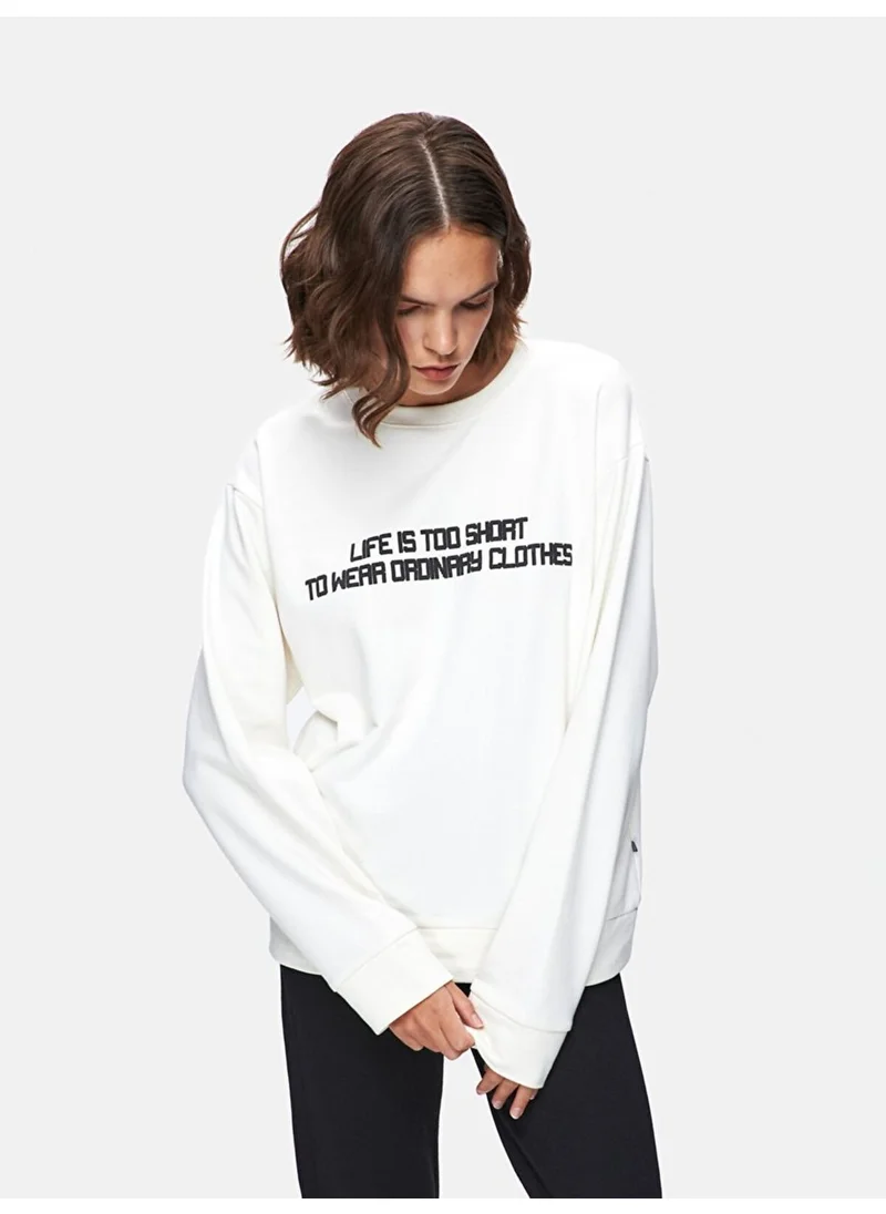 إل تي بي Slogan Zero Collar Long Sleeve White Sweatshirt