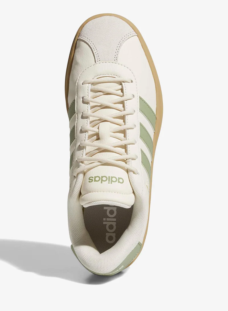 Adidas WONWHI/TENGRN/GOLDMT Vl Court Bold for Women | Best Price UAE
