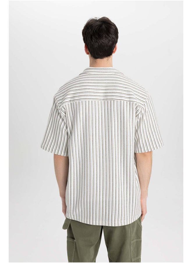 DeFacto - Man Relax Fit Apache Neck Woven Short Sleeve Shirt - Image 1