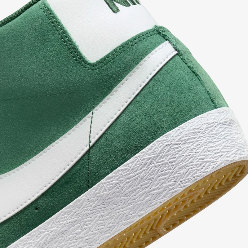 Nike SB Zoom Blazer Mid Skate Shoes