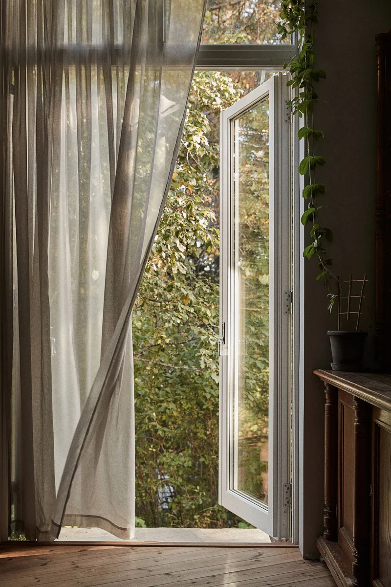 H&M Wide Multiway Curtain Length