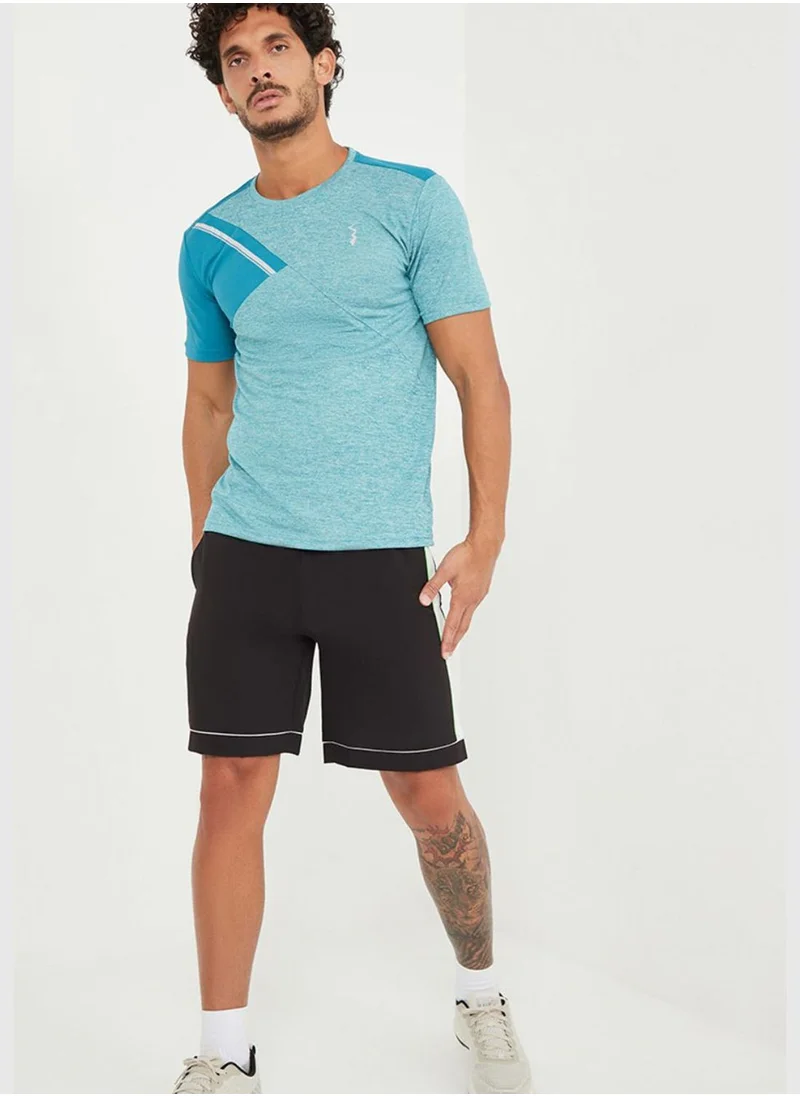 Campus Sutra Color block T-shirt