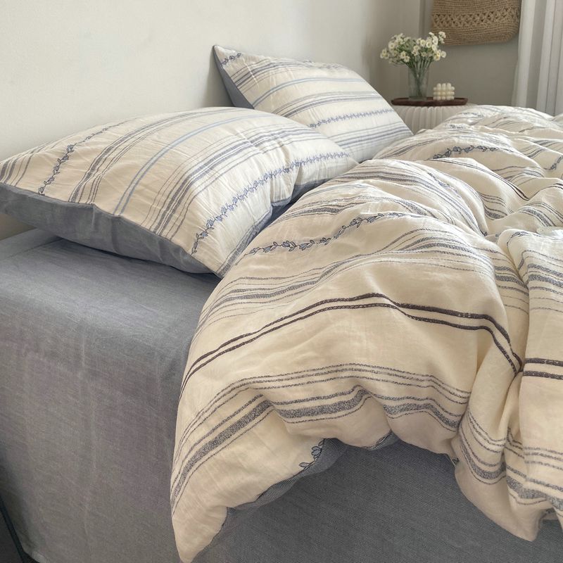 Soft cotton jacquard bedding four piece set - Class A, warm and comfortable bed sheets, duvet covers, pillowcases - Image 1