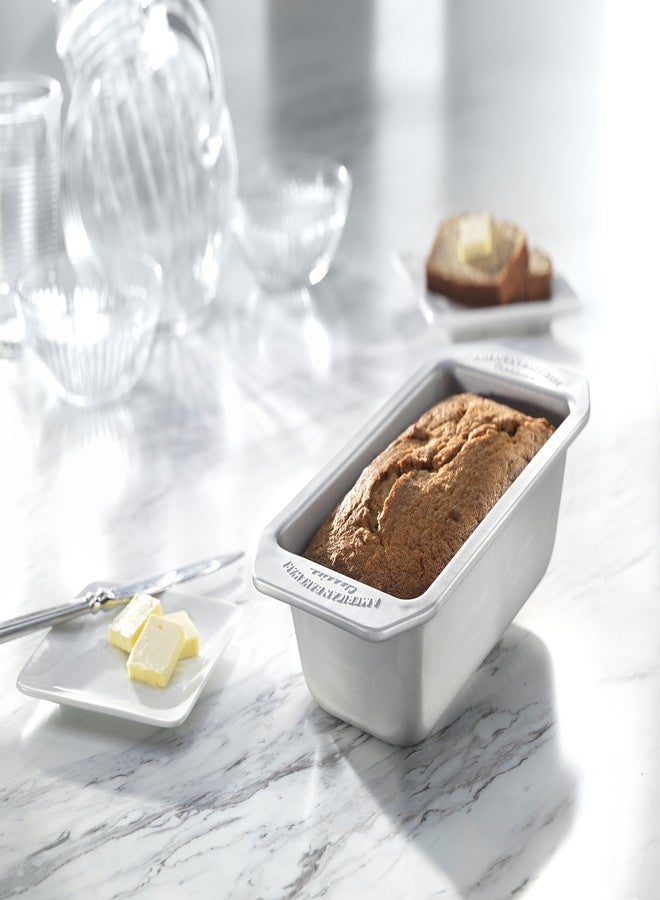 USA Pan American Bakeware Classics 1 Pound Loaf Baking Pan, Aluminized Steel - Image 3