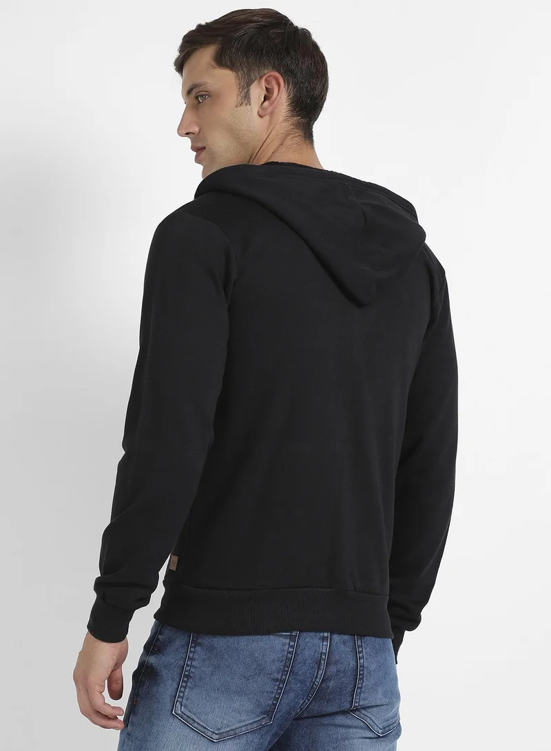 Campus Sutra Men's Black Zip-Front Typographic Print Hoodie