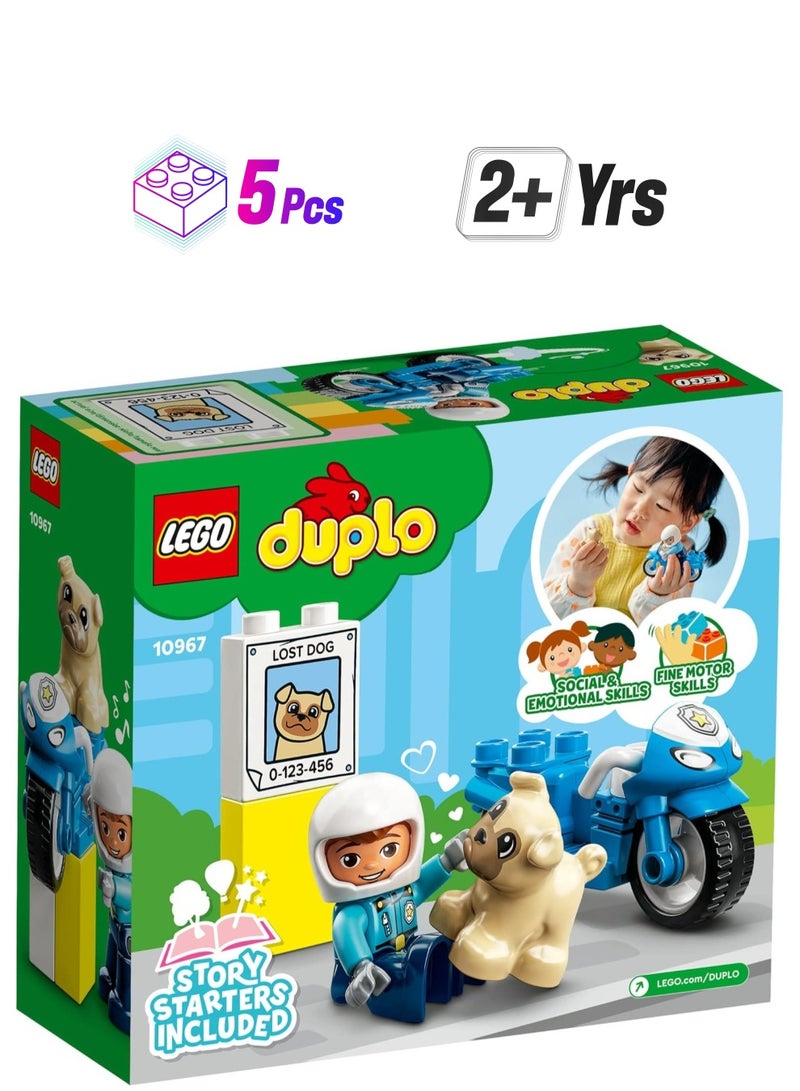 LEGO 10967 Police Motorcycle - Image 1