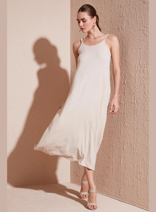 ليلا فستان طويل بحمالات للنساء من ليلا