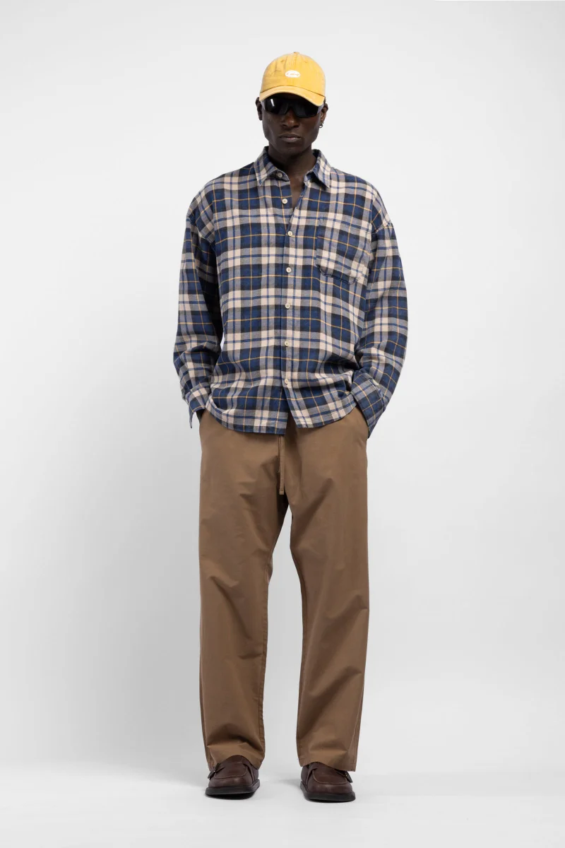 كاتش قميص كاروهات بنمط حطاب