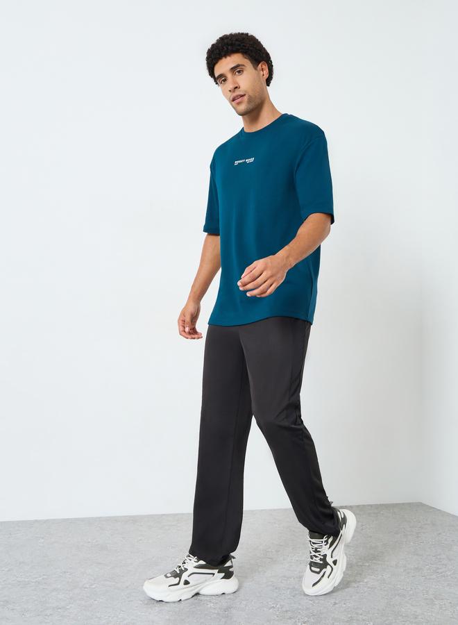 Styli Active Men Oversized Minimal Front Print T-Shirt - Image 2