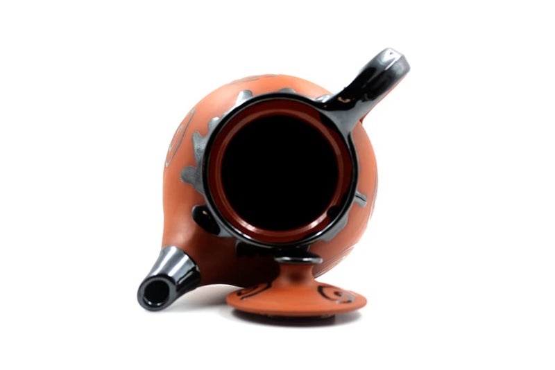 DEVICE OF ESVAR STONECRAFT ...EVERY STROY IS UNIQUE EVERY HOME IS DIFFERENT..... ES ESVAR STONECRAFT Handmade Ceramic Cotted Terracotta Coffee Or Tea Cattel with Dynamic Colour Printed Outside Ideal for Home Use Or Gifting Purpose600mlSize HWD29 15 10 cm  - Image 3
