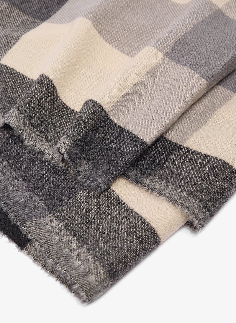 ELLA Classic Checkered Tassel Scarf - Image 2