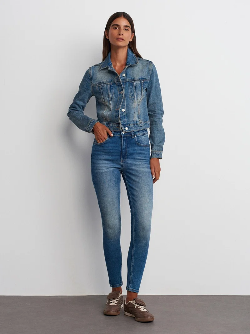 Dilvin 65358 Comfort Lycra Short Denim Jacket-Blue