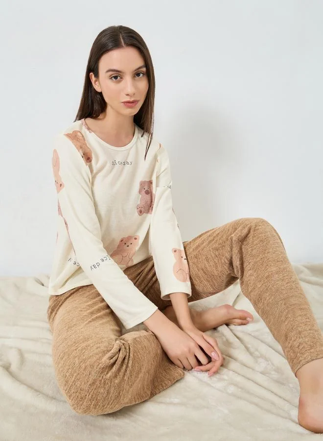 Take Two Take Two Cozy Beige Bear Print T-Shirt and Pyjama Set