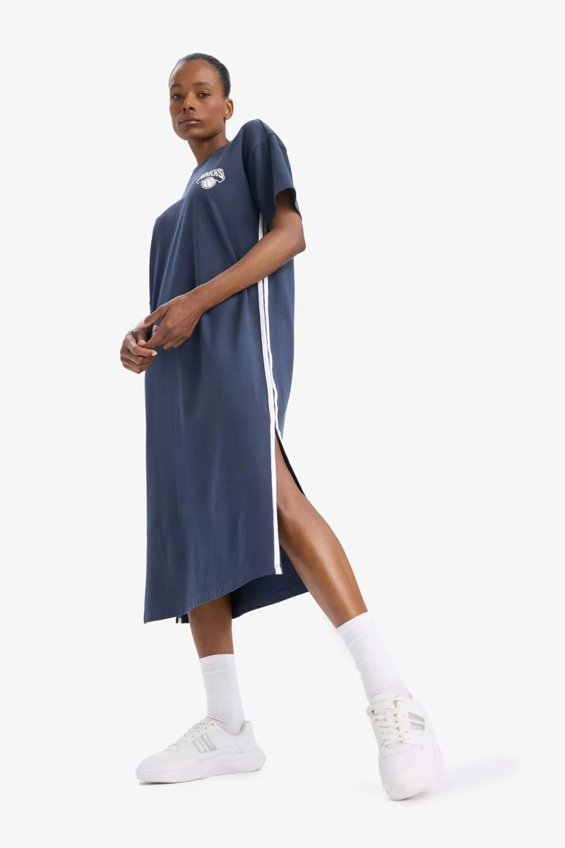 ديفاكتو Pique NBA New York Knicks Licensed Dress