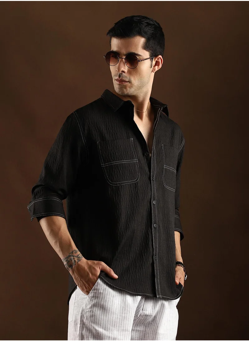 Campus Sutra Campus Sutra Men's Onyx Black Contrast-Stitch Utility Shirt For Casual Wear | Spread Collar | Long Cuffed Sleeves | Button Closure | Shirt Crafted With Comfort Fit For Everyday Wear
