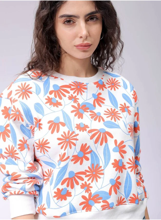 مرفوعة Women Relaxed White Printed Crew Neck Long Sleeve Sweatshirt