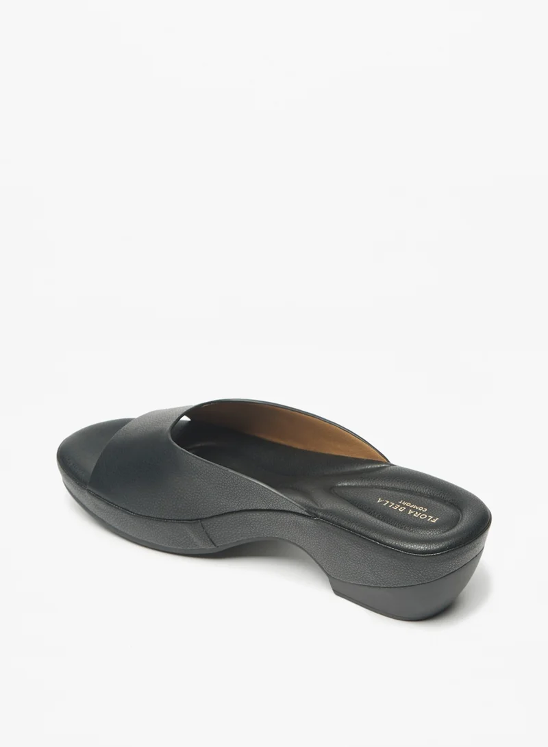 فلورا بيلا من شو إكسبرس Womens Solid Slip On Sandals With Block Heels By Shoexpress