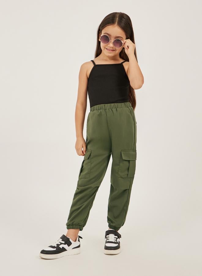 Styli Styli Solid Elasticated Waistband Cargo Pants  - Image 2