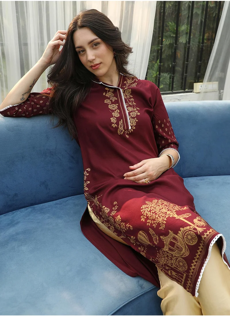 QISSA Women's Wine Red Chariot Print Kurta With Wine Red Trousers Set
