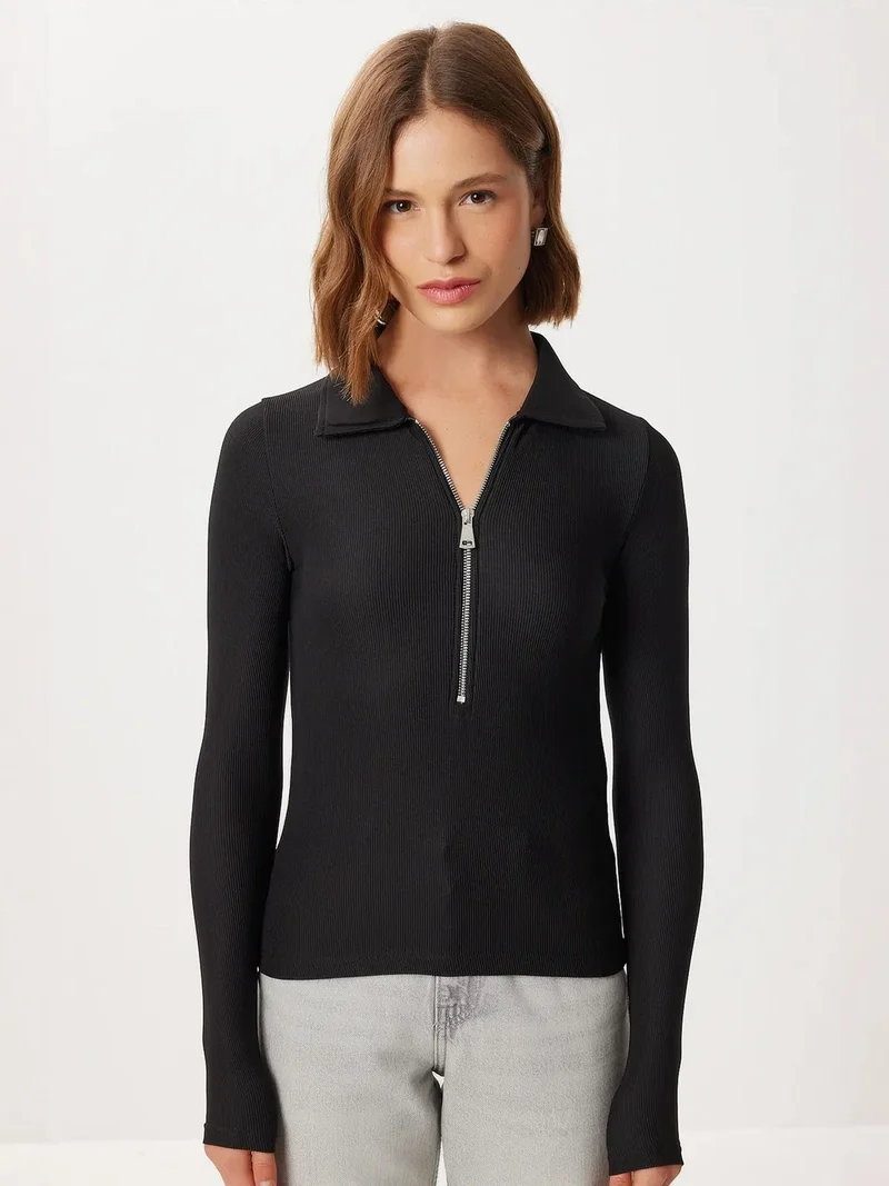 Lovely Istanbul ISTANBUL Textured Long Sleeve Fitted Blouse with Zipper Collar