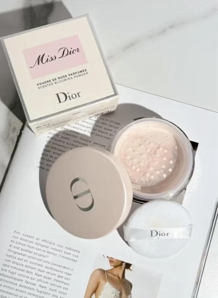 Dior Addict Dior Miss Loose Powder - Image 1