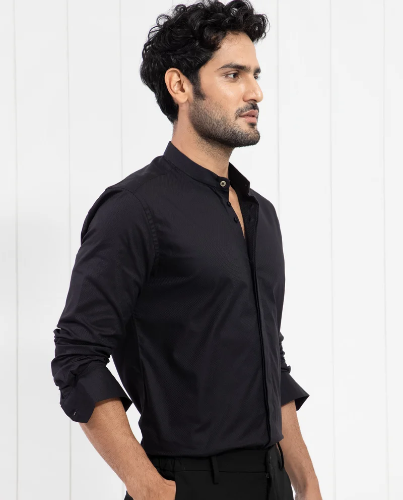 Rare Rabbit Rare Rabbit Men's Pristina Black Cotton Fabric Mandarin Collar Full Sleeves Solid Shirt
