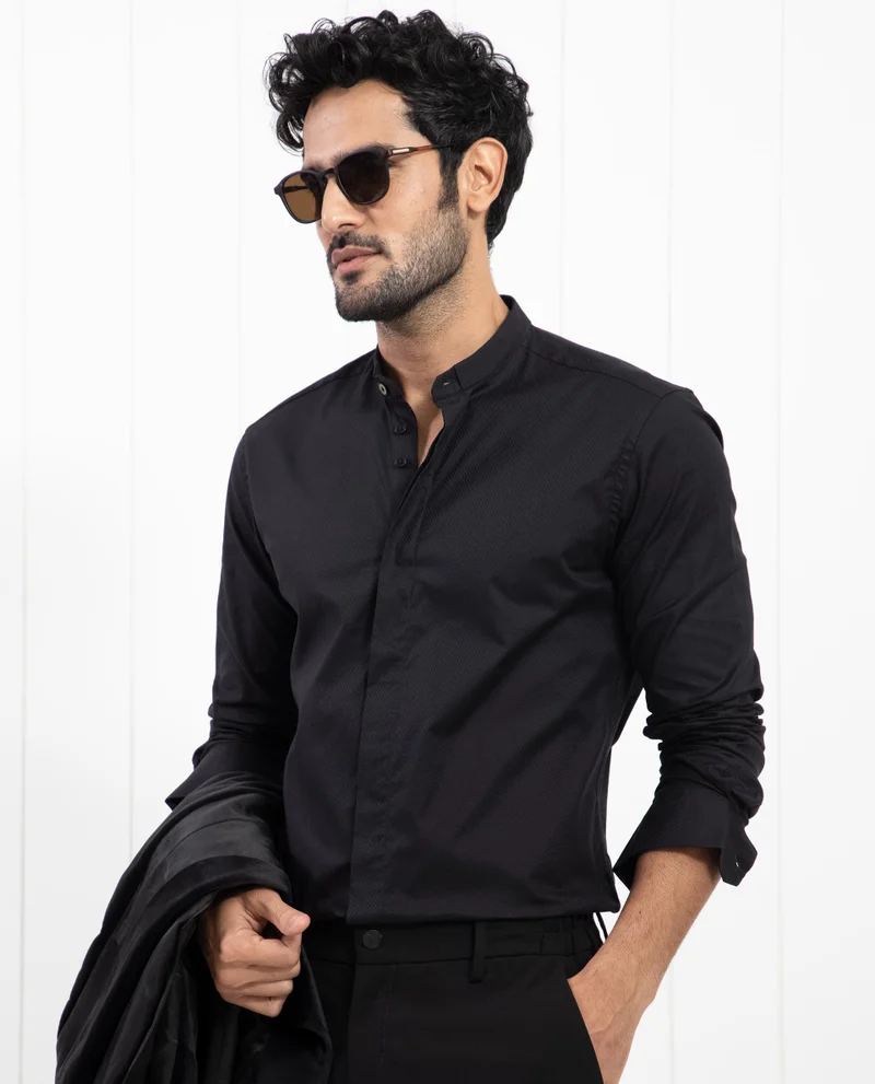 Rare Rabbit Rare Rabbit Men's Pristina Black Cotton Fabric Mandarin Collar Full Sleeves Solid Shirt