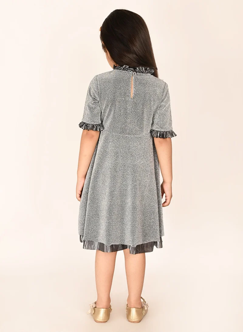 ليل بيكس Shimmering Ruffle-Trim Dress