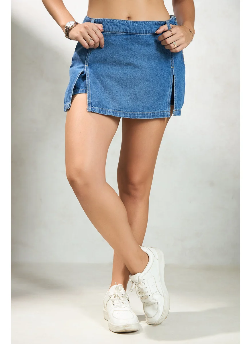 فيرجيو Virgio Women Cotton Mini Length Solid Skorts