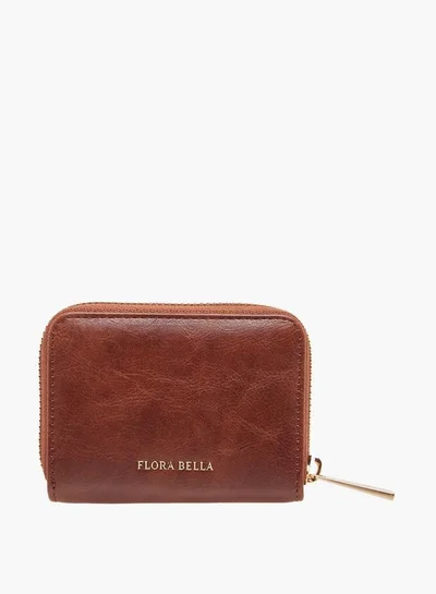 فلورا بيلا من شو إكسبرس محفظة بسحاب حولها