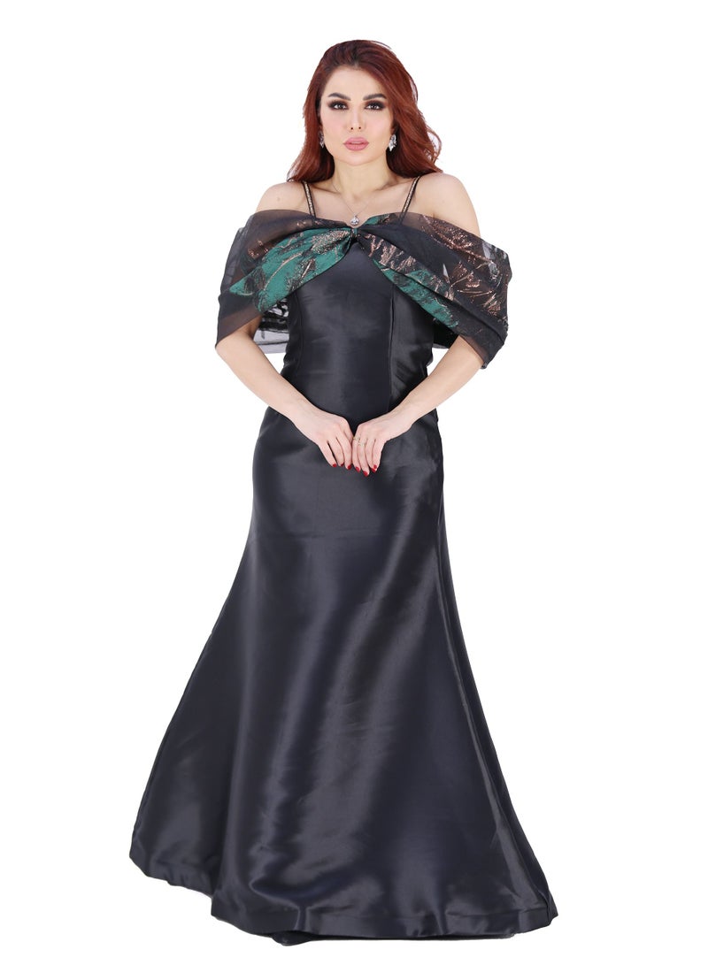 Modern Design An elegant evening dress with off-the-shoulder sleeves, colored with glitter, and the back is distinguished by a pelican shawl. Enjoy an elegant look full of femininity. Stay beautiful on all occasion  - Image 1