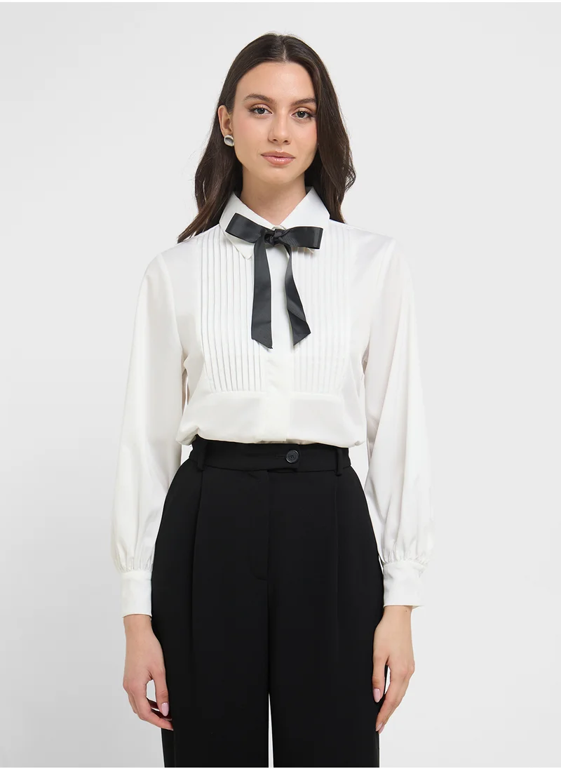 ايلا Top With Tie Up Detail