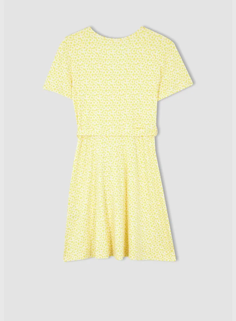 DeFacto Linking Advanced Patterned V Neck Dress