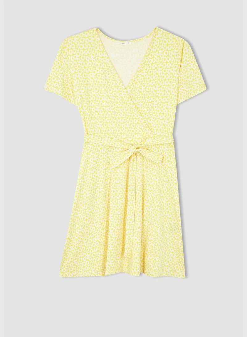 DeFacto Linking Advanced Patterned V Neck Dress