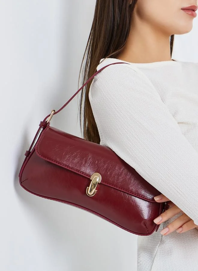 ستايلي حقيبة كتف باجيت جلد