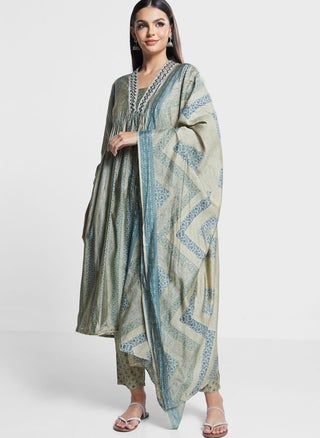 Printed Tiered Kurti With Dupatta & Pants Set - pzsku/Z59F4F2EE00DBA805A142Z/45/1746747779/afb8ba5b-cb28-4d15-bc29-a21340aef833
