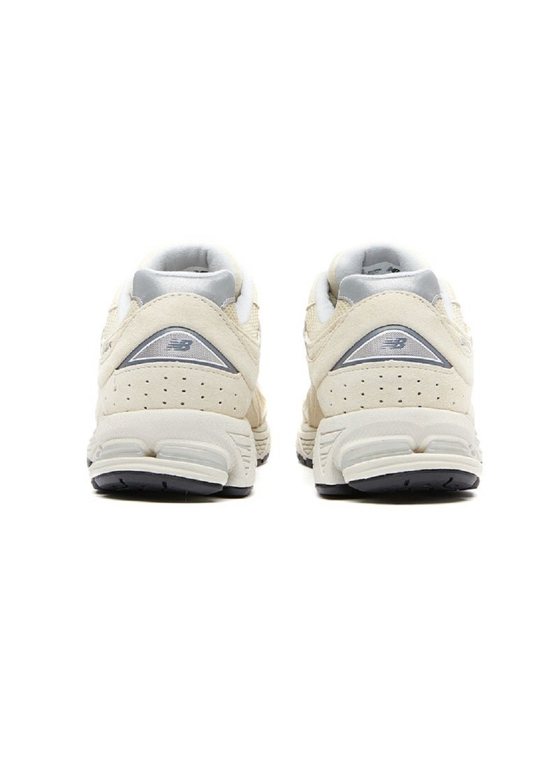 New Balance - New Balance 2002R Casual Athlesiure Sneakers Khaki - Image 1