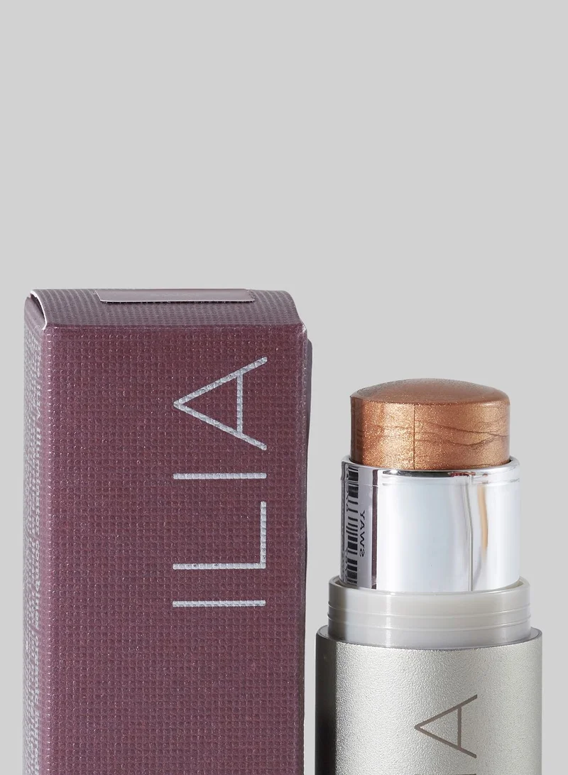 ILIA Sway Illuminator