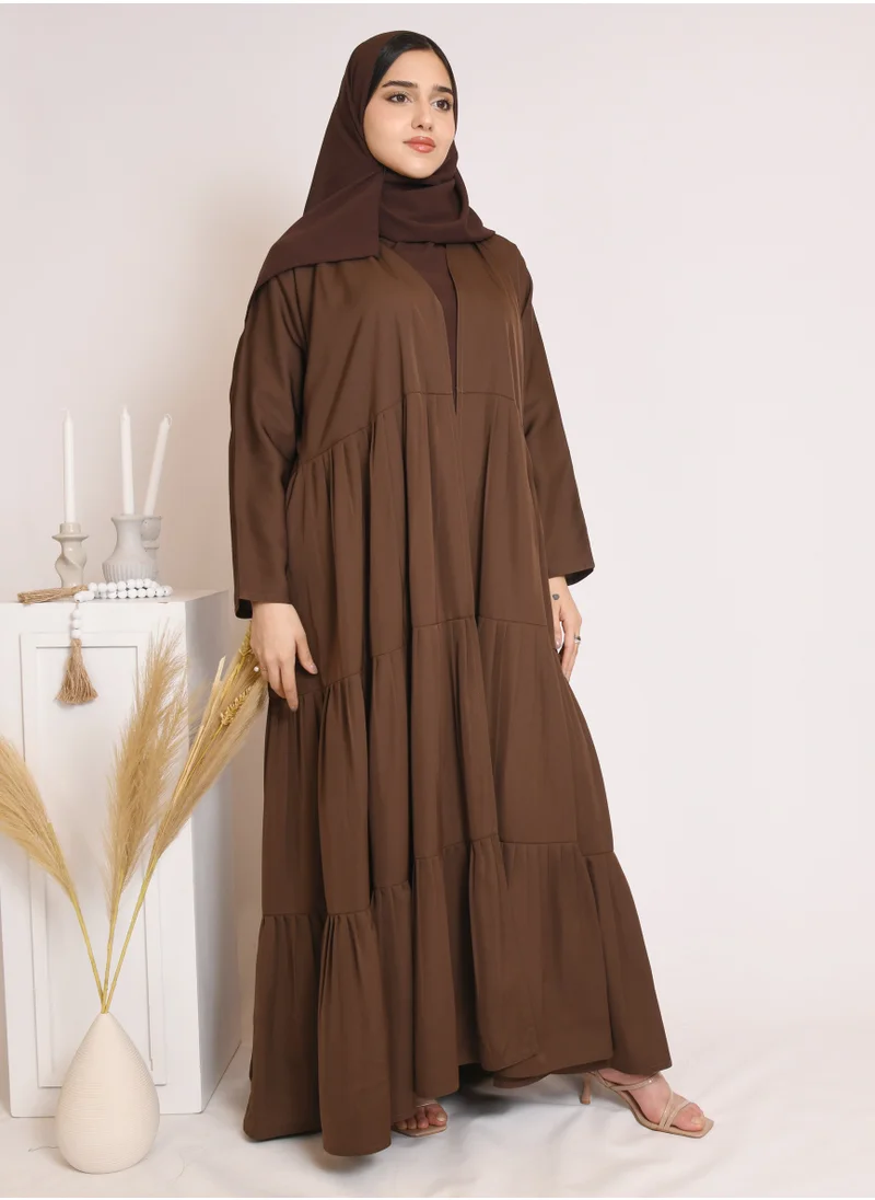 HAWRAA ABAYA Quarter cloche abaya with pleats