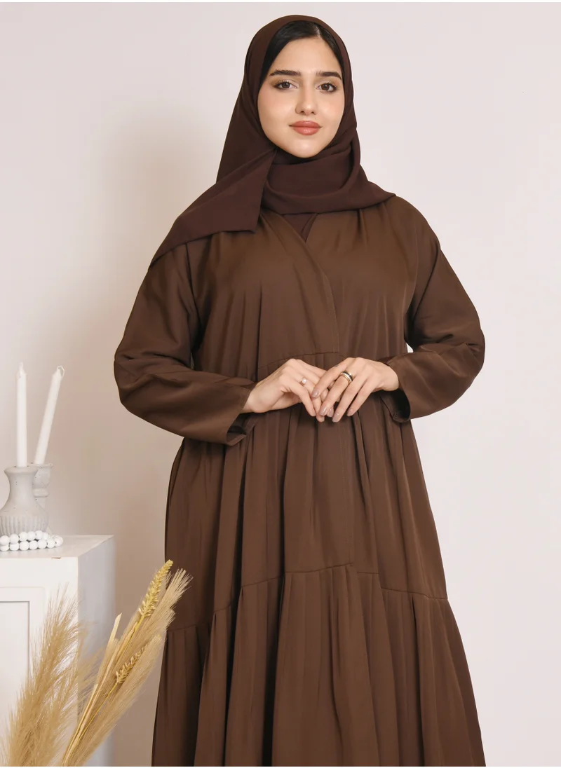 HAWRAA ABAYA Quarter cloche abaya with pleats