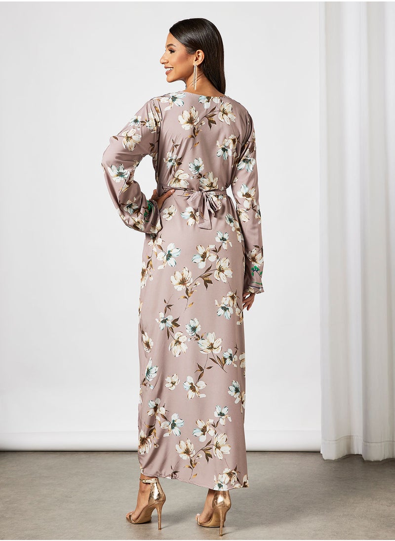 Hayat - Floral Jalabiya With Embroidery In Front And Wrist With Belt - Image 1