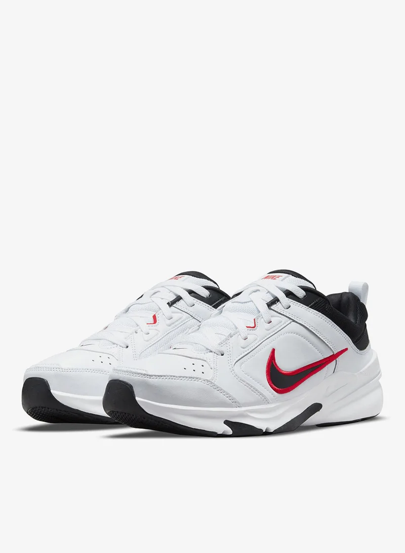 Nike WHITE/BLACK-UNIV RED M NIKE DEFYALLDAY for Men | Best Price UAE