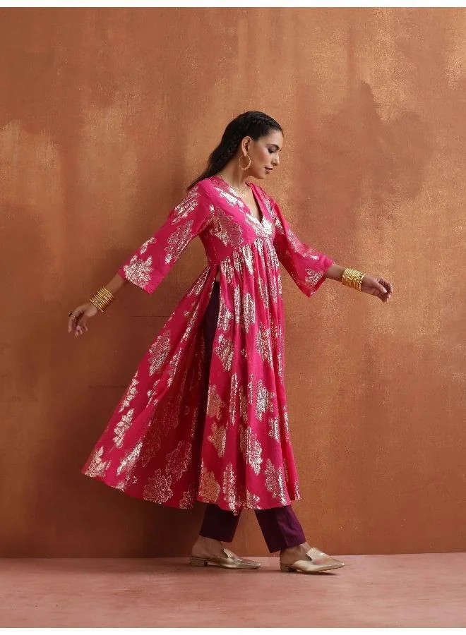 trueBrowns Pink Metallic Flared Anarkali Kurta Set
