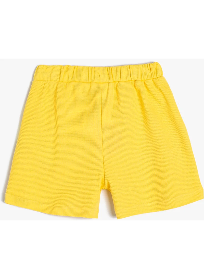 KOTON Basic Shorts Elastic Waist Pocket Detailed Textured Cotton